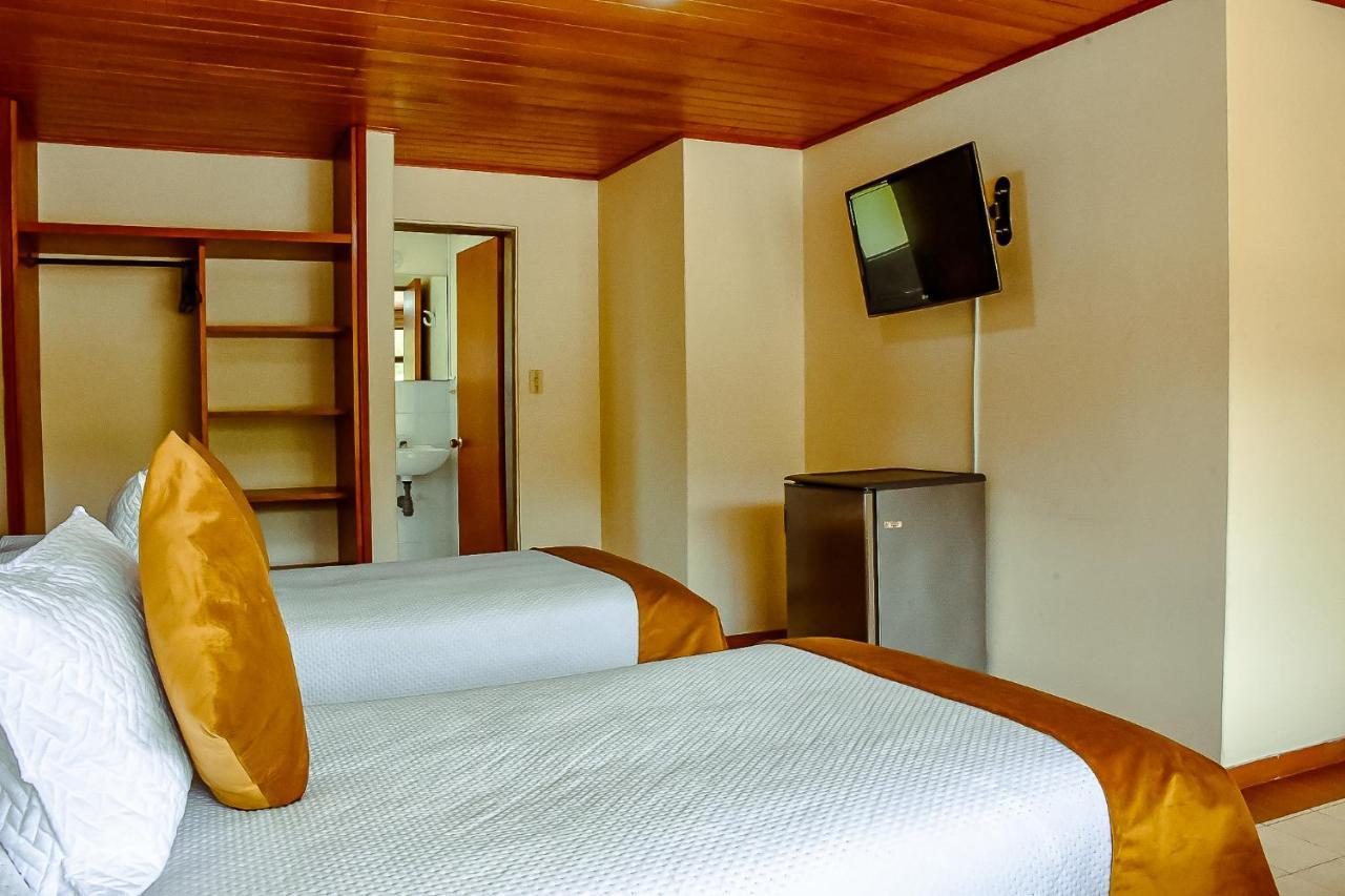 Hotel Villa Vianney Paipa Eksteriør bilde