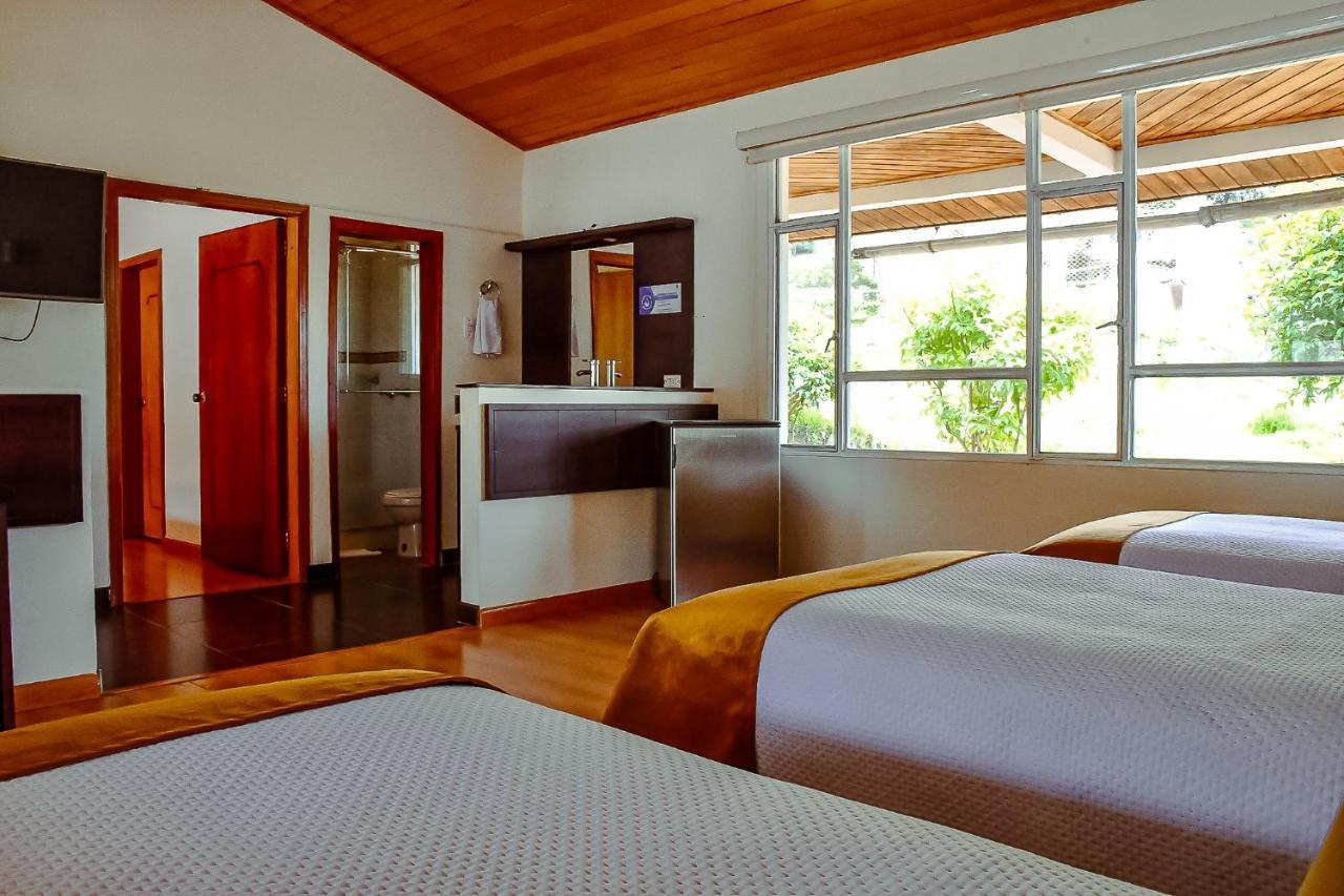 Hotel Villa Vianney Paipa Eksteriør bilde
